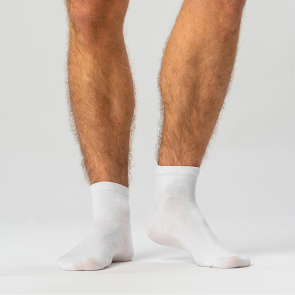 5 Paar weiße Bambus-Socken