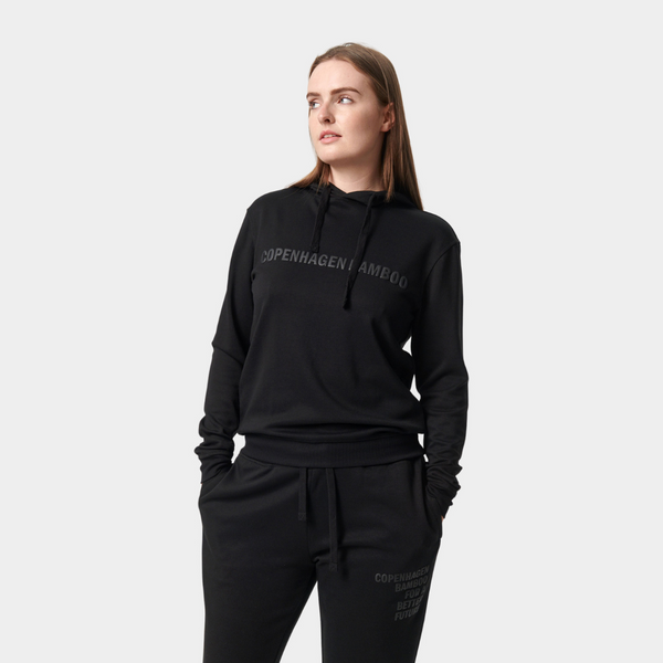 Schwarzer Kapuzenpulli aus Bambus mit Logo