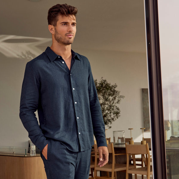 Marineblaues Hemd aus Bambus und Leinen