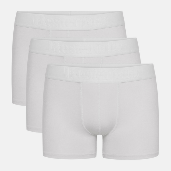 3 Paar weiße Unterhosen aus Bambus