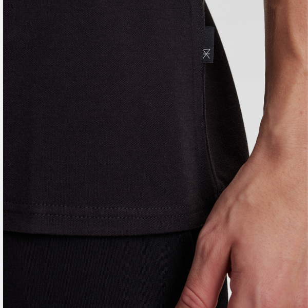 Schwarzes Piqué-Bambus-Poloshirt