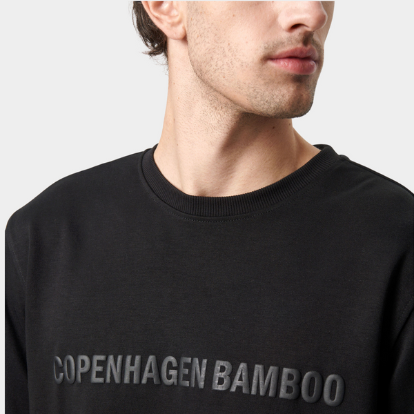 Schwarzer Bambus-Jogginganzug mit Logo