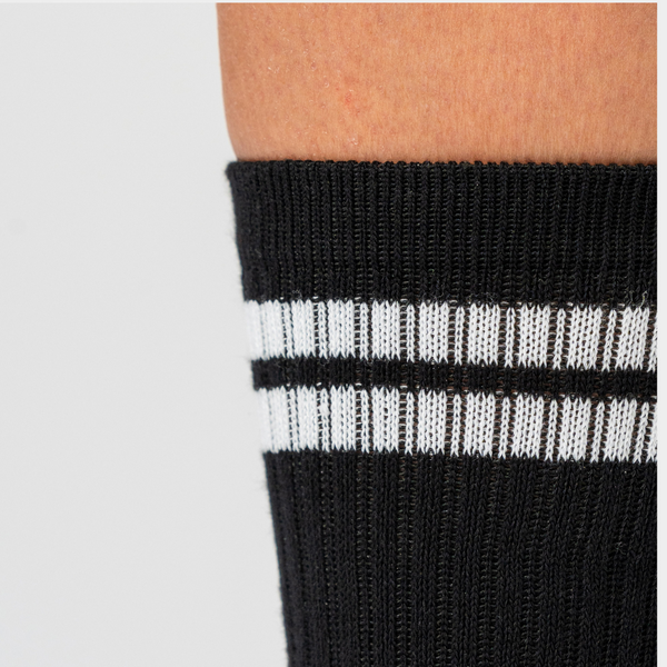 6 Paar Bambus-Tennissocken schwarz mit weißen Streifen/navy mit weißen Streifen