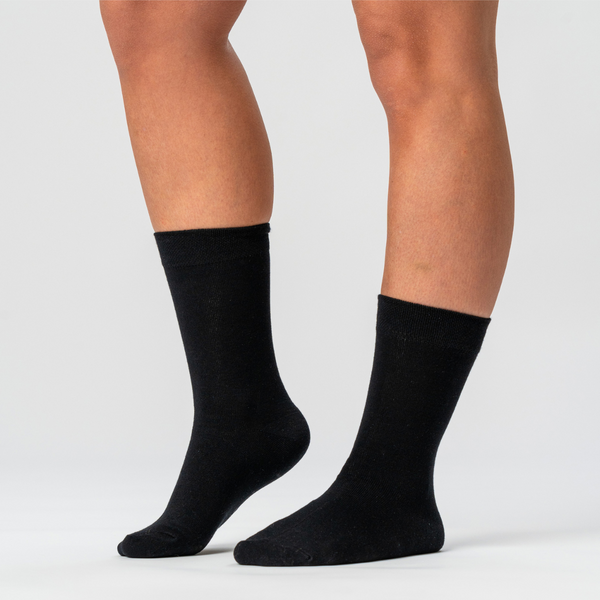 10 Paar Bambussocken schwarz/weiss