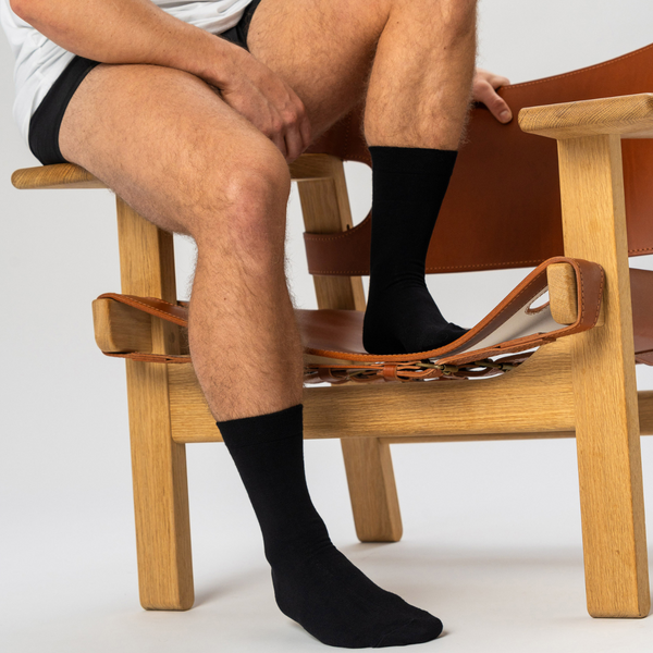 10 Paar schwarze Socken aus Bambus