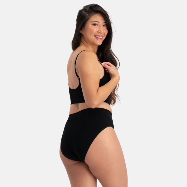 Schwarzer Bambus-BH mit V-Ausschnitt und Futter