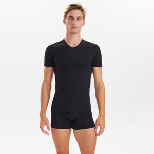 2 pak Sort slim fit bambus V-hals T-shirt fra JBS