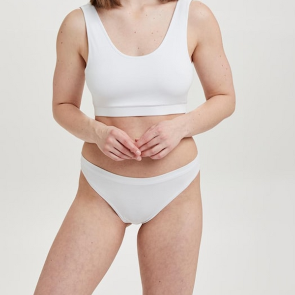 3er-Pack weiße Bambus-Tanga-Slips