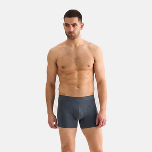 10 pak bambus underbukser i sort/petrol/mørkegrå fra Claudio på model forfra i helfigur